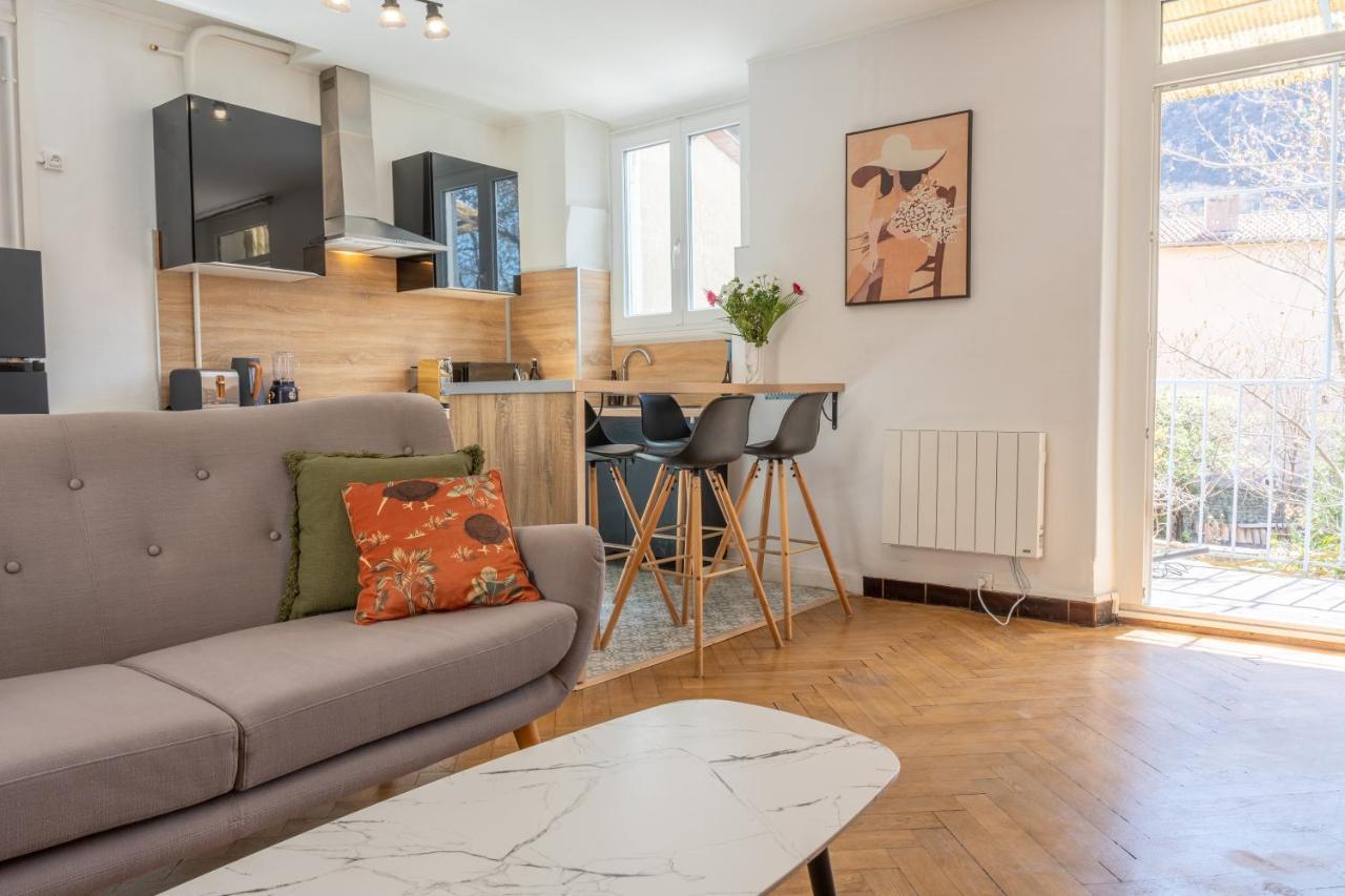 Appartement T3 63M2 - L'Atypique Et Son Jardin De 350M2 Au Coeur De Digne Extérieur photo